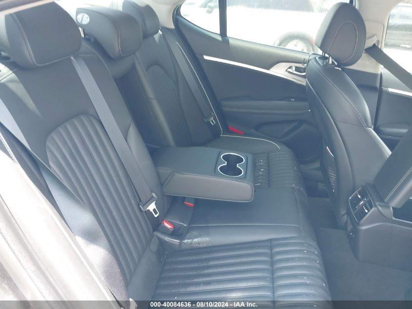 GENESIS G70 2.0T RWD 2020