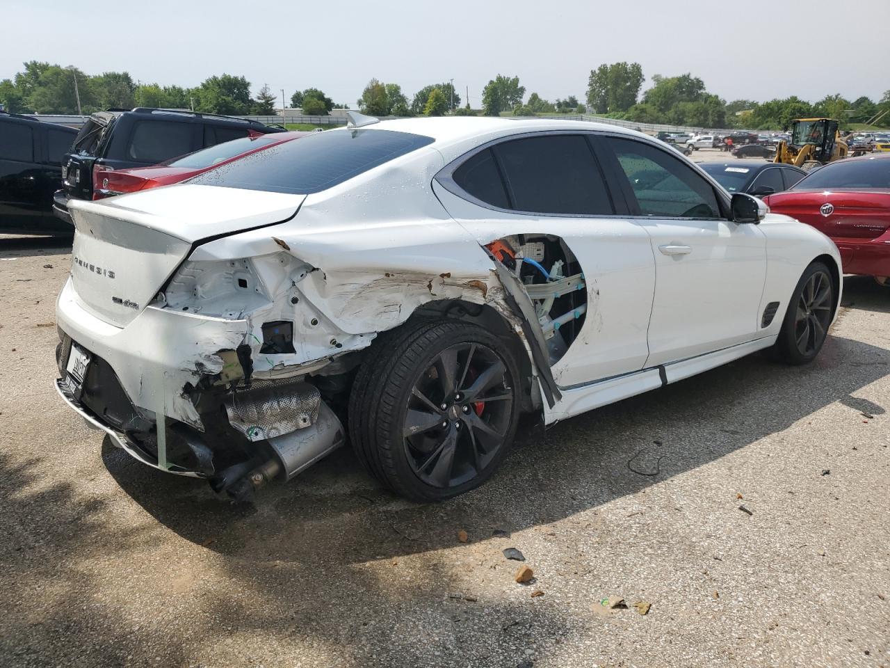 GENESIS G70 BASE  2022