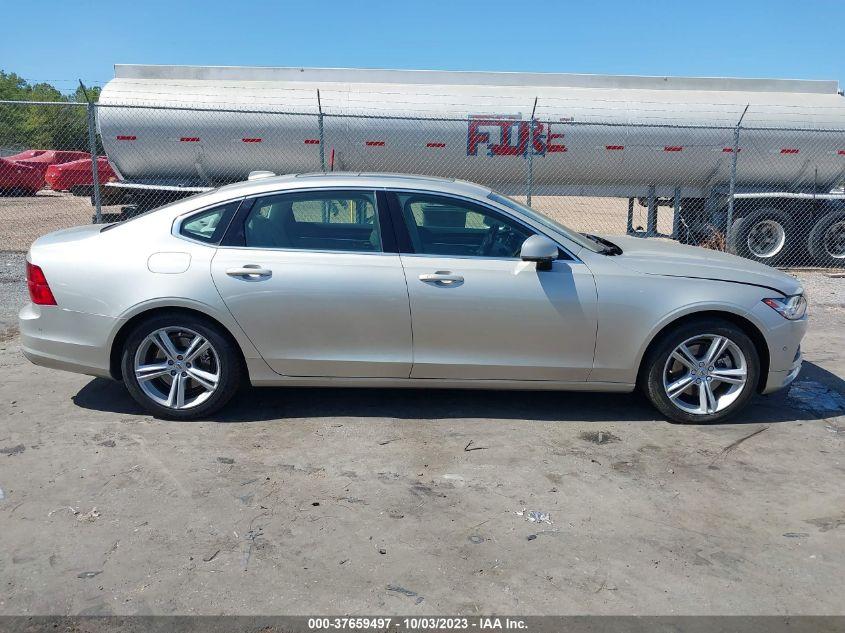 VOLVO S90 T5 MOMENTUM 2018