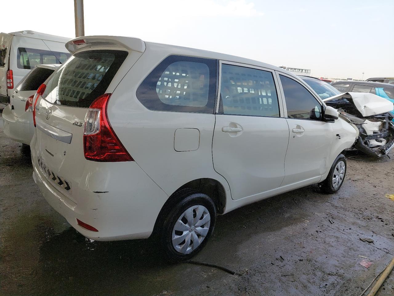TOYOTA AVANZA  2016
