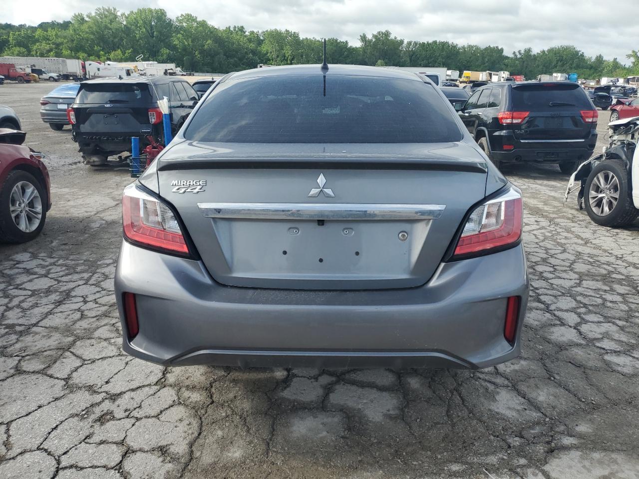 MITSUBISHI MIRAGE G4 G4 2023