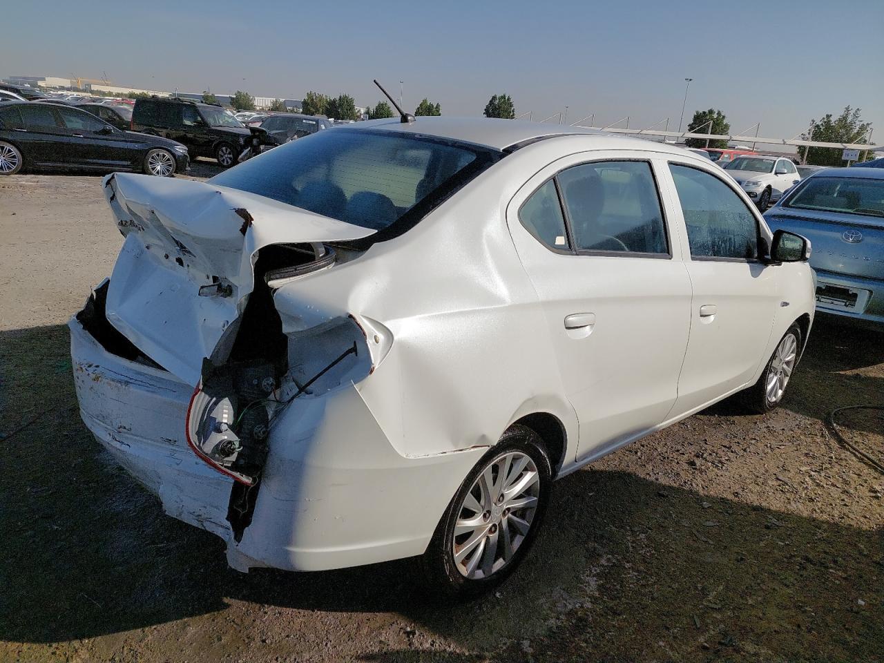 MITSUBISHI ATTRAGE  2019