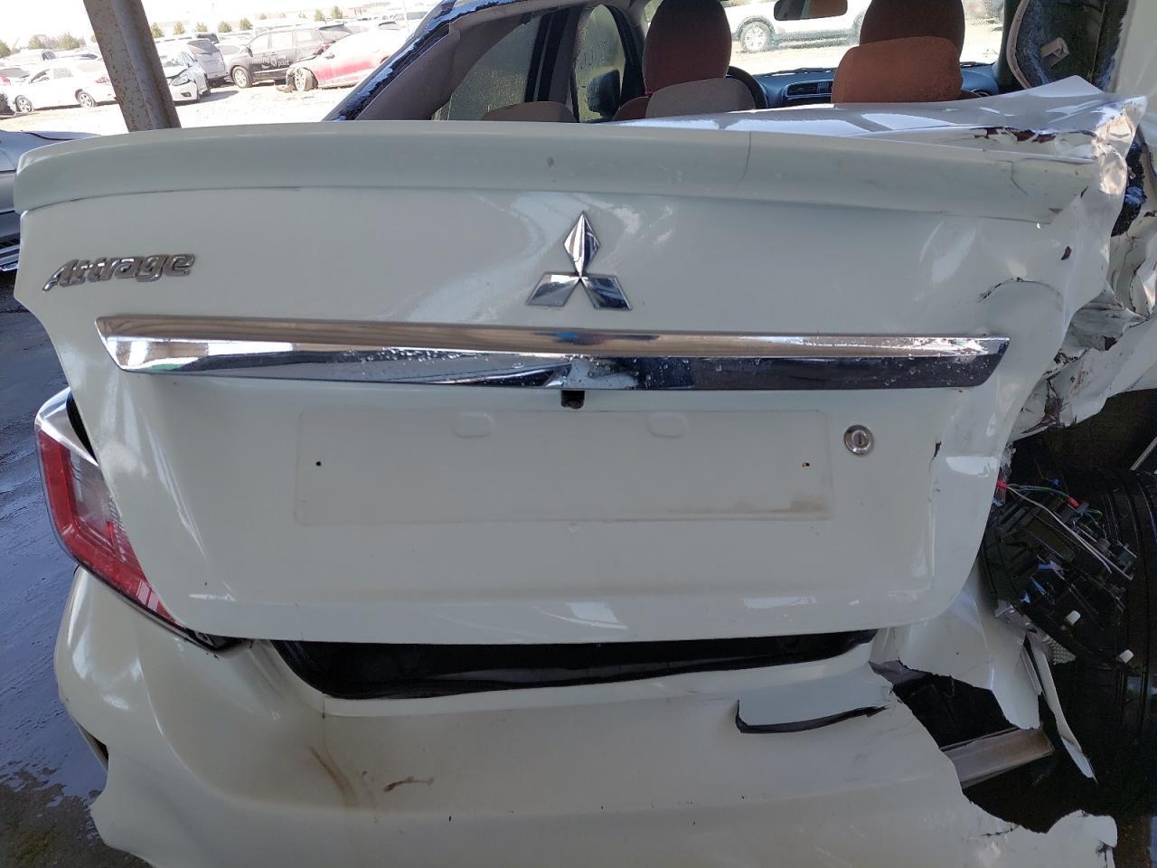 MITSUBISHI ATTRAGE  2022