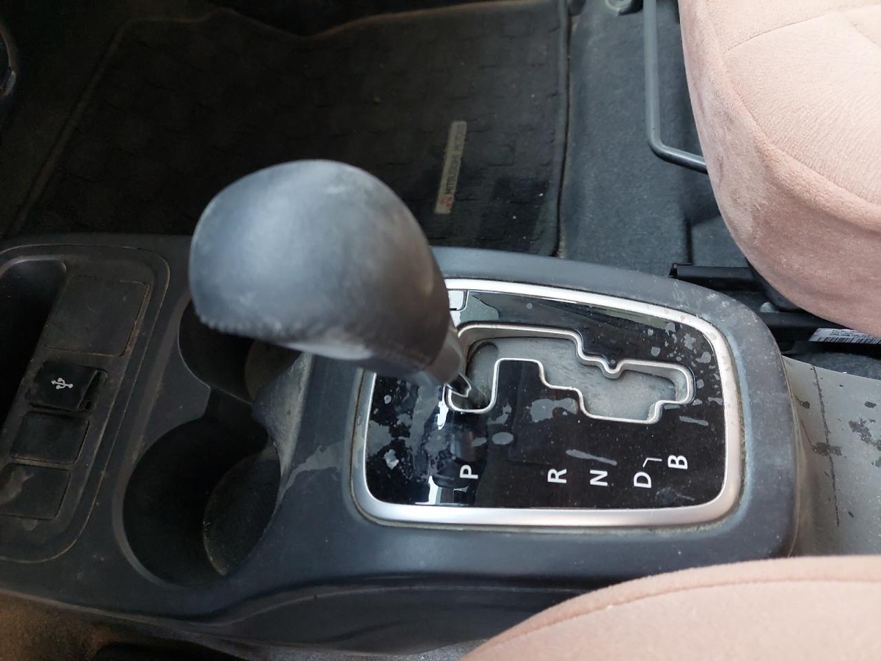 MITSUBISHI ATTRAGE  2022