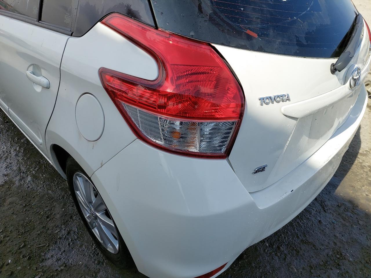 TOYOTA YARIS  2015