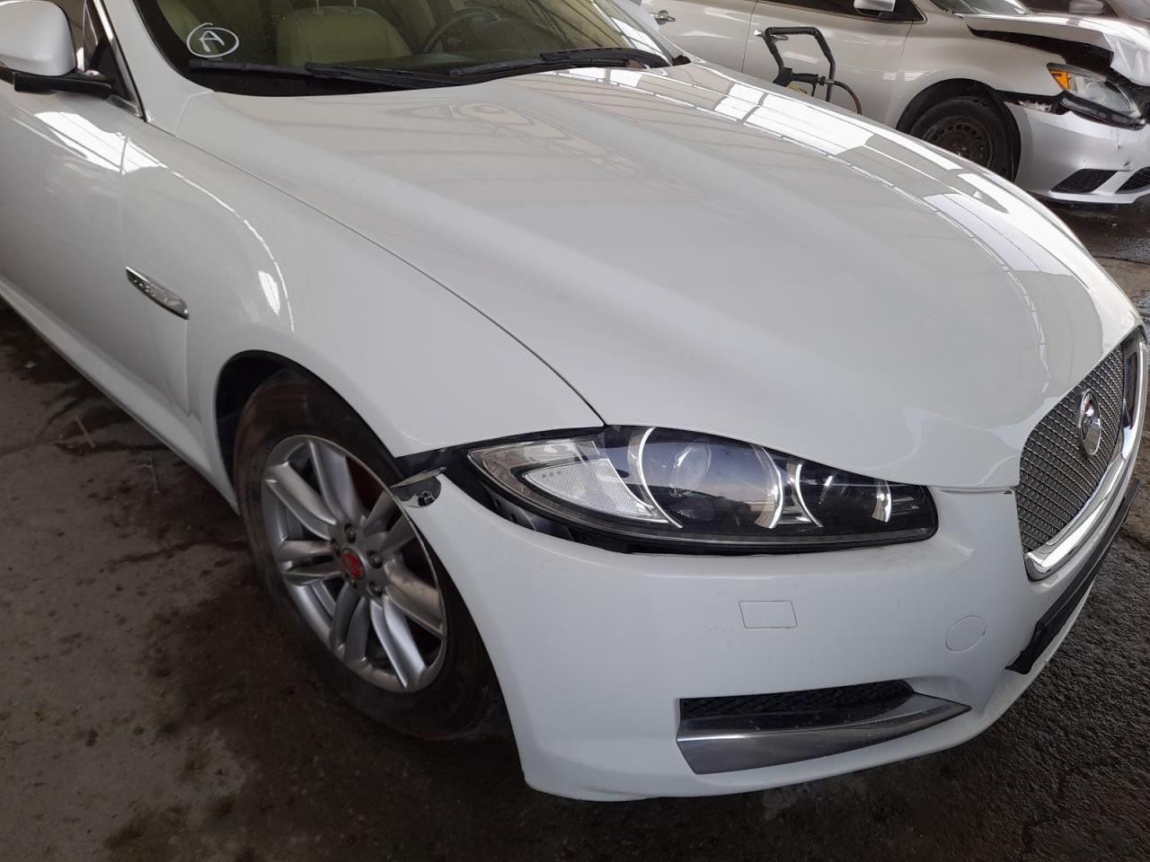 JAGUAR XF  2014