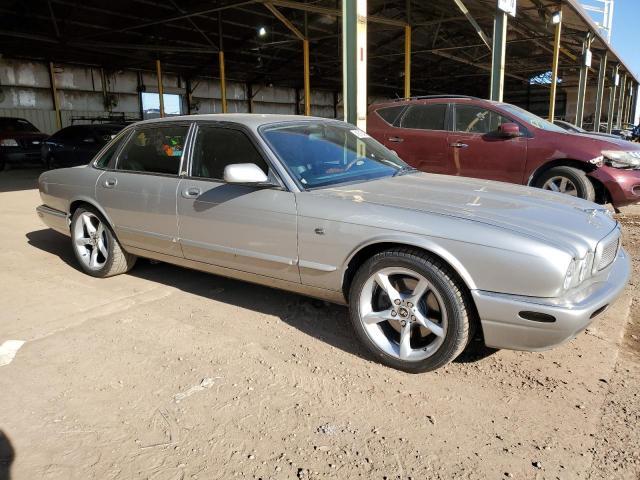 JAGUAR XJR  1999