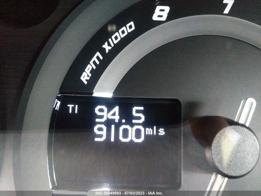 ASTON MARTIN VANQUISH  2016