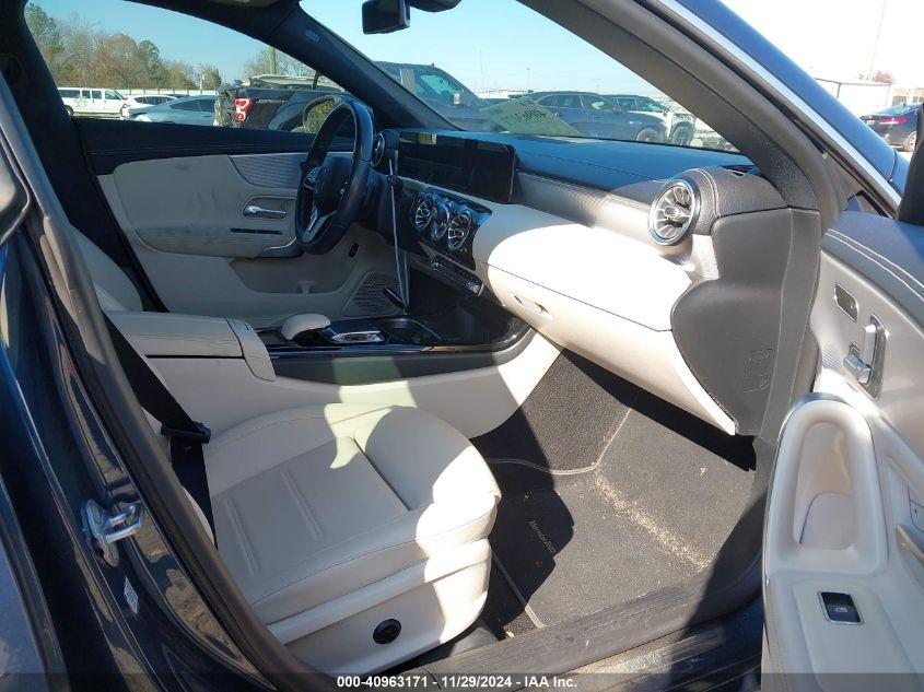 MERCEDES-BENZ CLA 250  2020