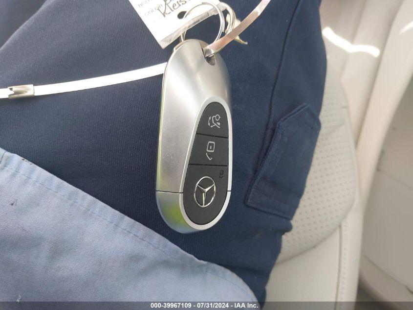 MERCEDES-BENZ EQE 350  2023