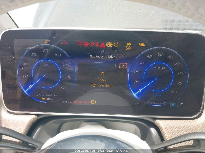 MERCEDES-BENZ EQE 350  2023