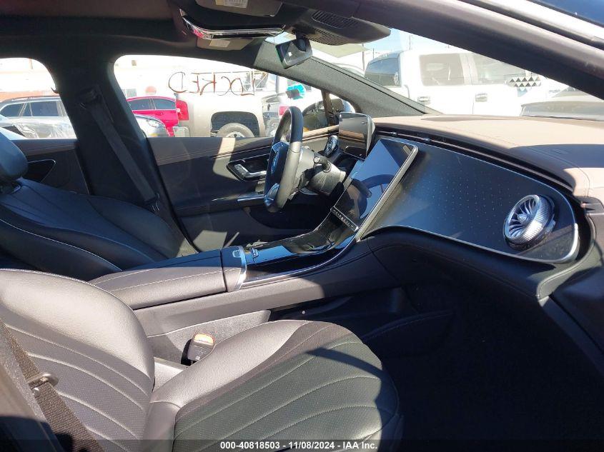 MERCEDES-BENZ EQE 350+  2024