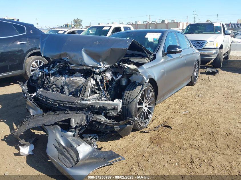MERCEDES-BENZ E-CLASS AMG E 53 2021