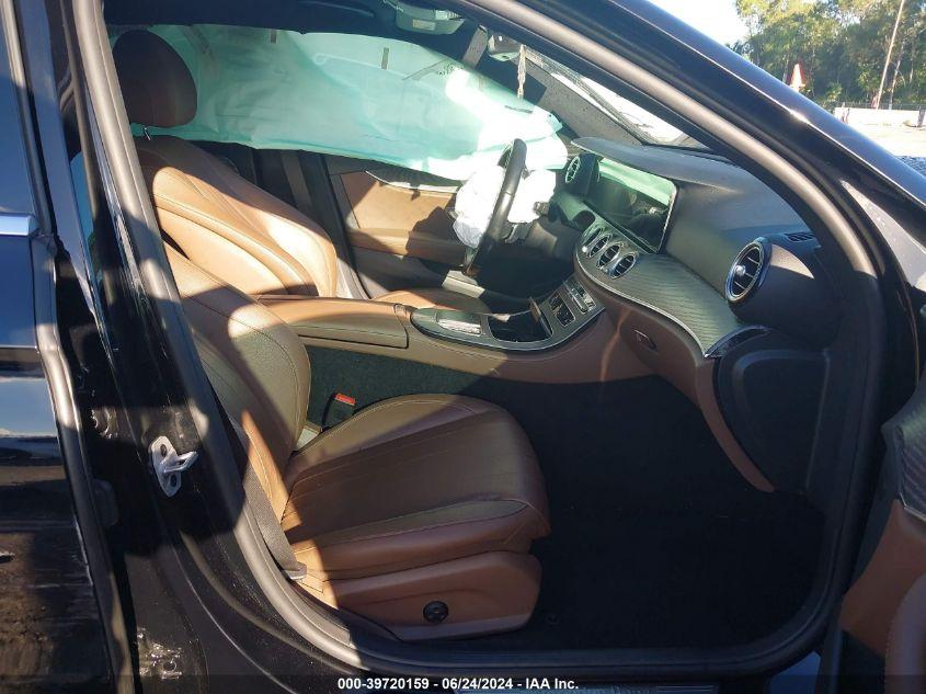 MERCEDES-BENZ E 350  2021