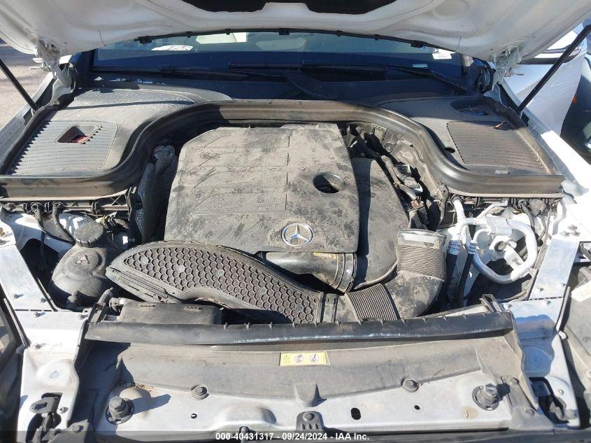 MERCEDES-BENZ GLC 300  2020