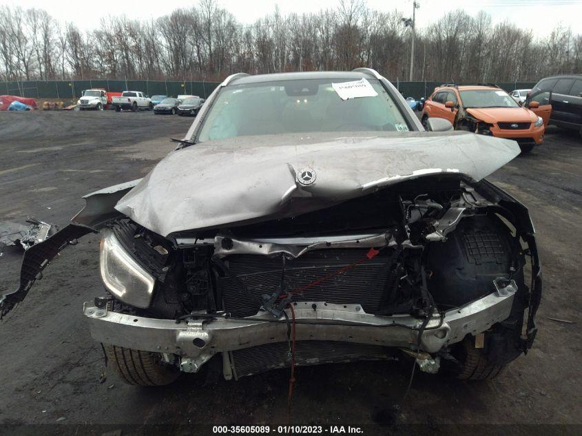 MERCEDES-BENZ GLC GLC 300 2022