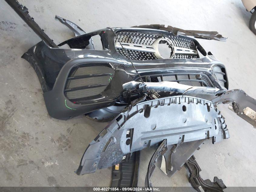 MERCEDES-BENZ GLB 250  2021