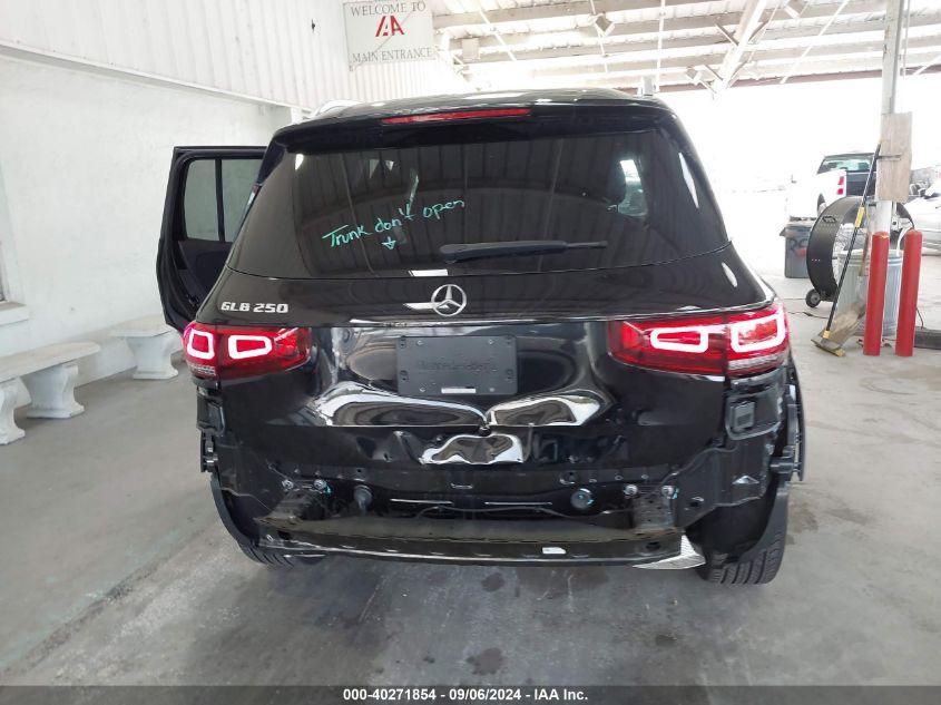 MERCEDES-BENZ GLB 250  2021