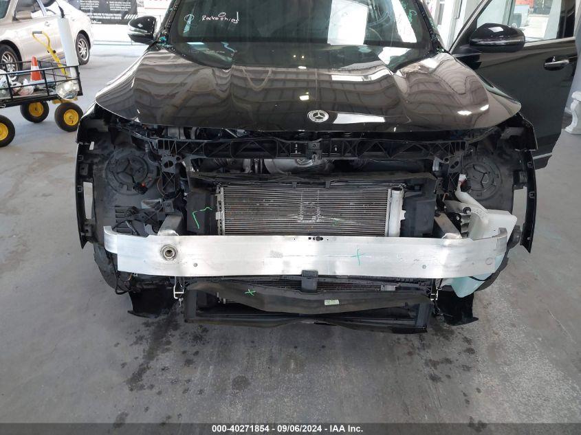 MERCEDES-BENZ GLB 250  2021