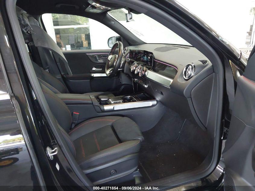 MERCEDES-BENZ GLB 250  2021