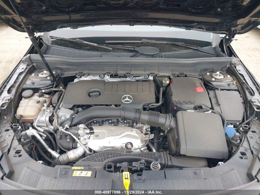 MERCEDES-BENZ GLB 4MATIC 2021