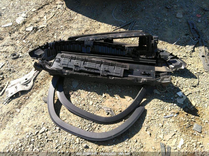 MERCEDES-BENZ GLB GLB 250 2022