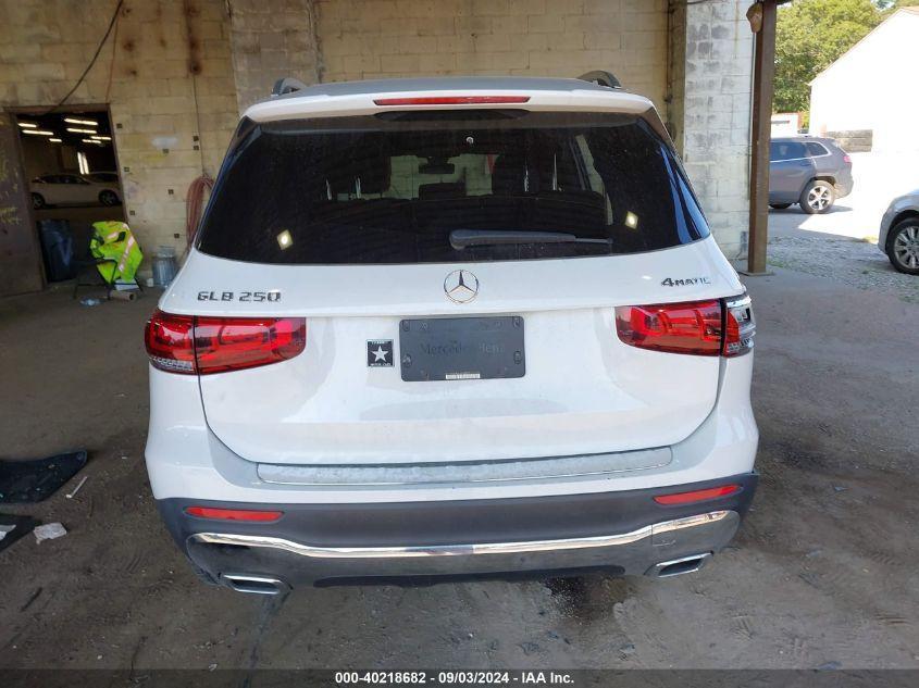 MERCEDES-BENZ GLB 250 4MATIC 2020