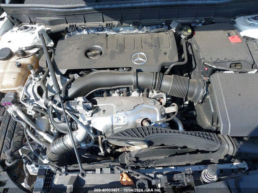 MERCEDES-BENZ GLB 250 4MATIC 2020