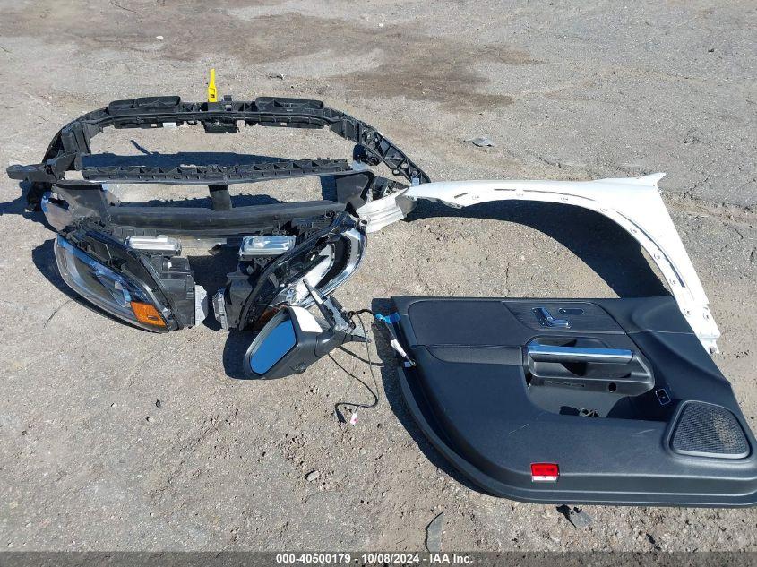 MERCEDES-BENZ GLB 250 4MATIC 2023