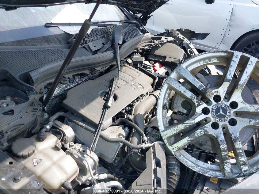 MERCEDES-BENZ GLA 250 2023