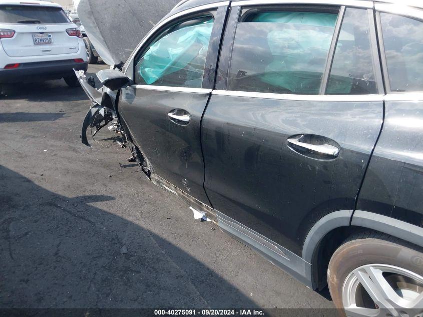 MERCEDES-BENZ GLA 250 2023