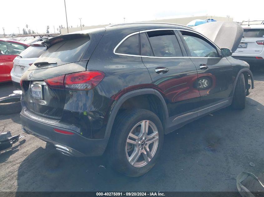 MERCEDES-BENZ GLA 250 2023