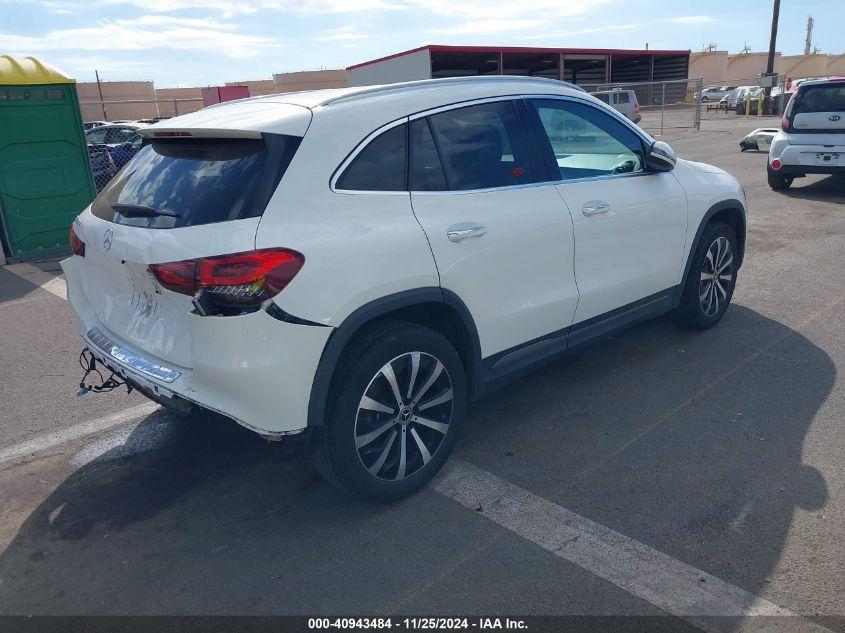 MERCEDES-BENZ GLA 250  2023