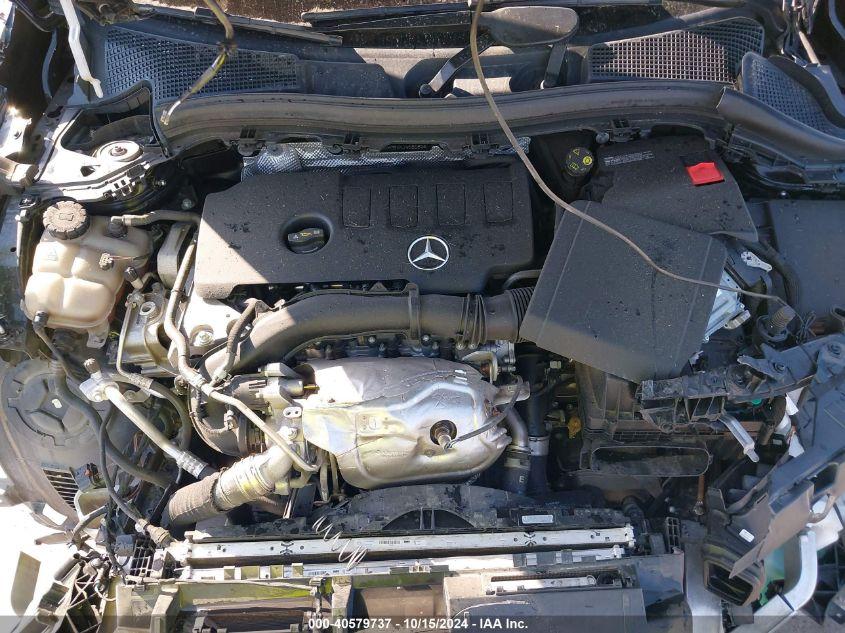 MERCEDES-BENZ GLA 250  2022