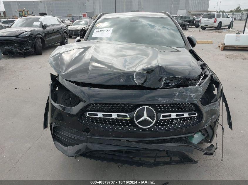 MERCEDES-BENZ GLA 250  2022