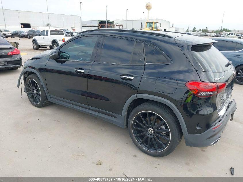 MERCEDES-BENZ GLA 250  2022