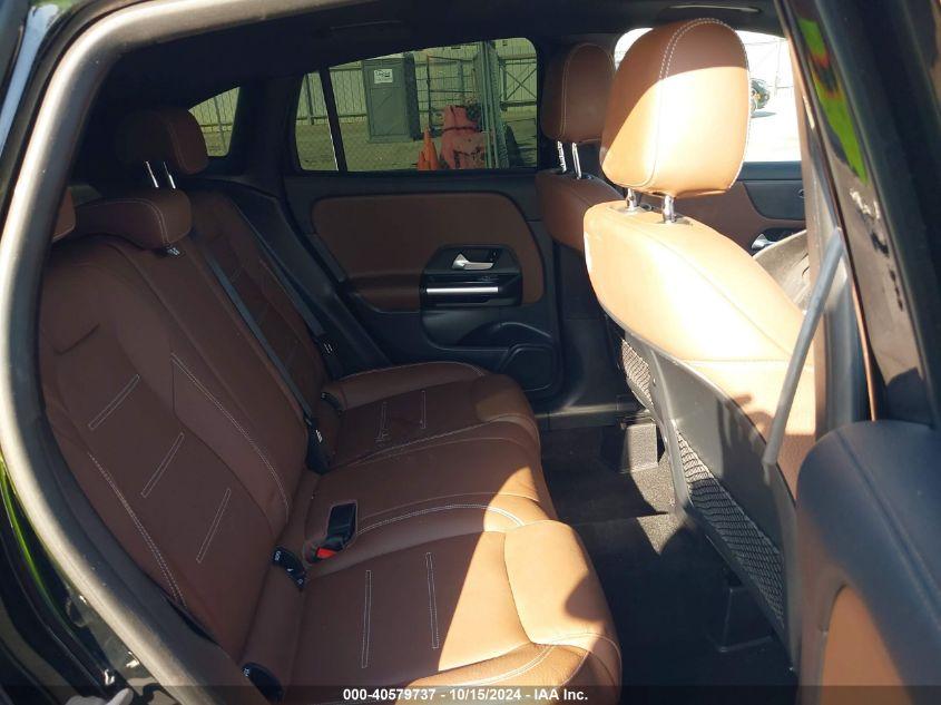 MERCEDES-BENZ GLA 250  2022