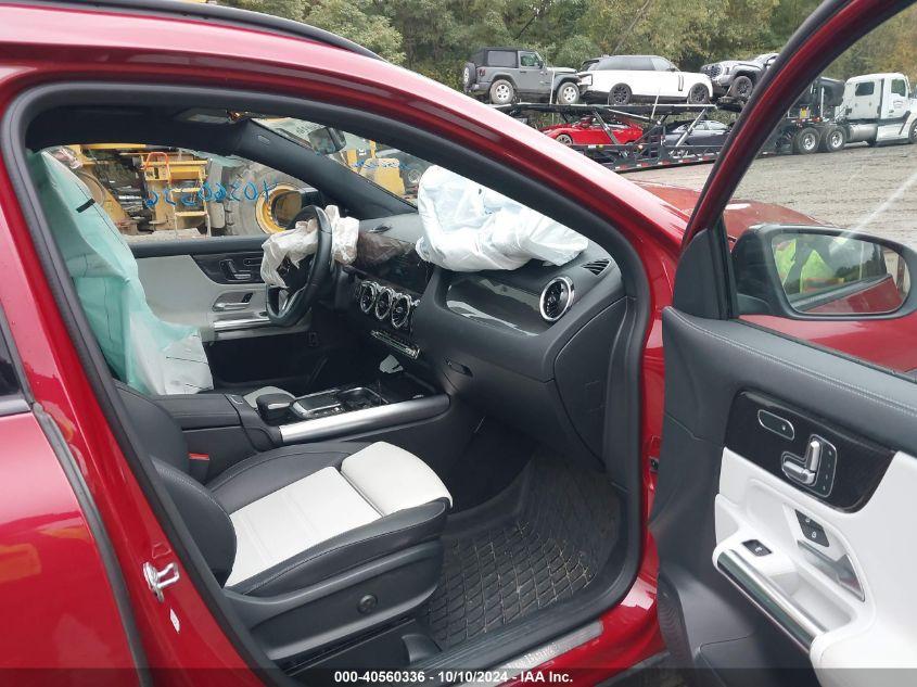 MERCEDES-BENZ GLA 250 4MATIC 2023