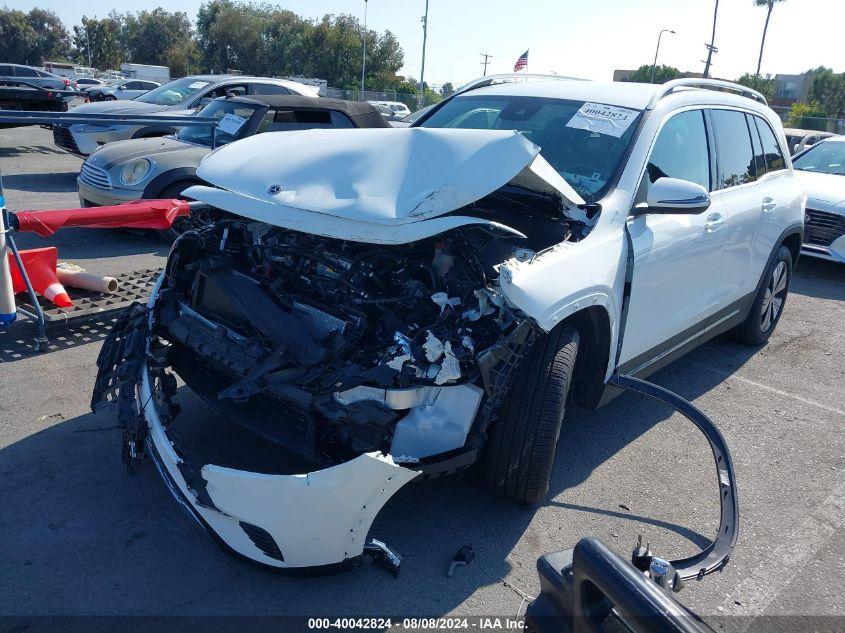 MERCEDES-BENZ EQB 300 SUV 4MATIC 2023