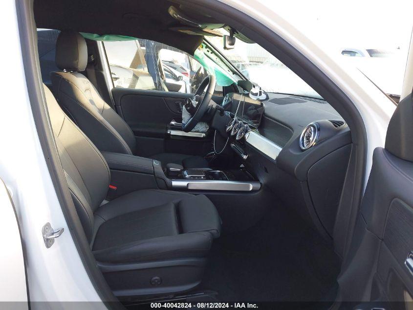 MERCEDES-BENZ EQB 300 SUV 4MATIC 2023