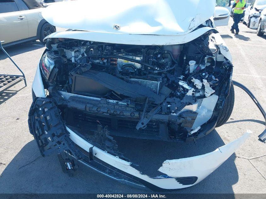 MERCEDES-BENZ EQB 300 SUV 4MATIC 2023