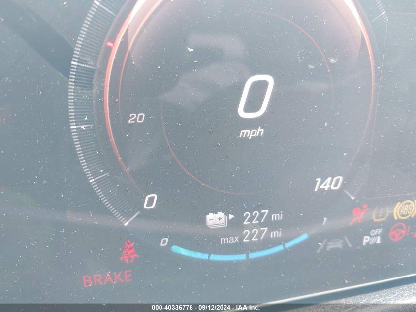 MERCEDES-BENZ EQB 300 SUV 4MATIC 2023