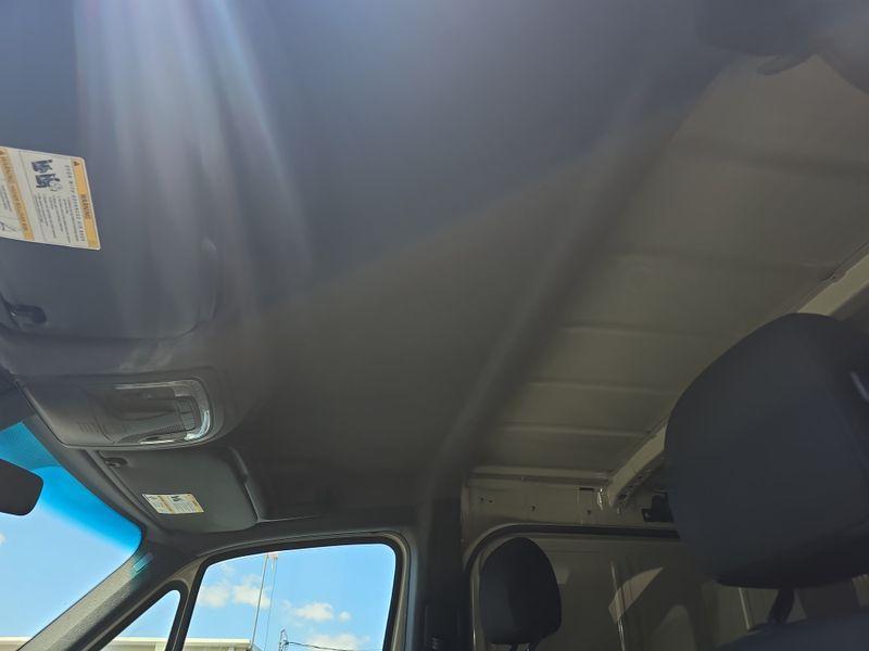 MERCEDES-BENZ SPRINTER 1500 STANDARD ROOF I4 2022