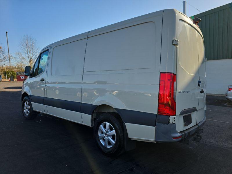 MERCEDES-BENZ SPRINTER 1500 STANDARD ROOF I4 2022