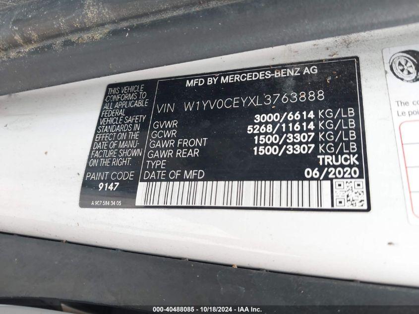 MERCEDES-BENZ METRIS  2020