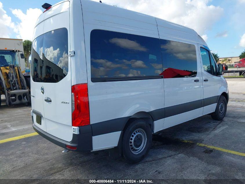 MERCEDES-BENZ SPRINTER 2500 STANDARD ROOF 4-CYL DIESEL 2024