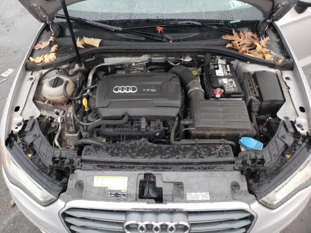 AUDI A3 PREMIUM 2016