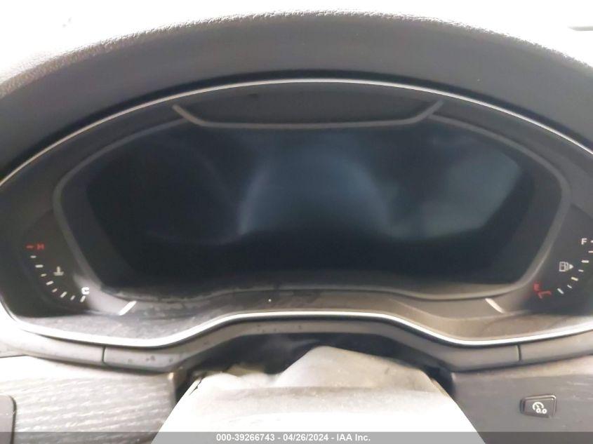 AUDI A4 2.0T PREMIUM/2.0T TECH PREMIUM 2018