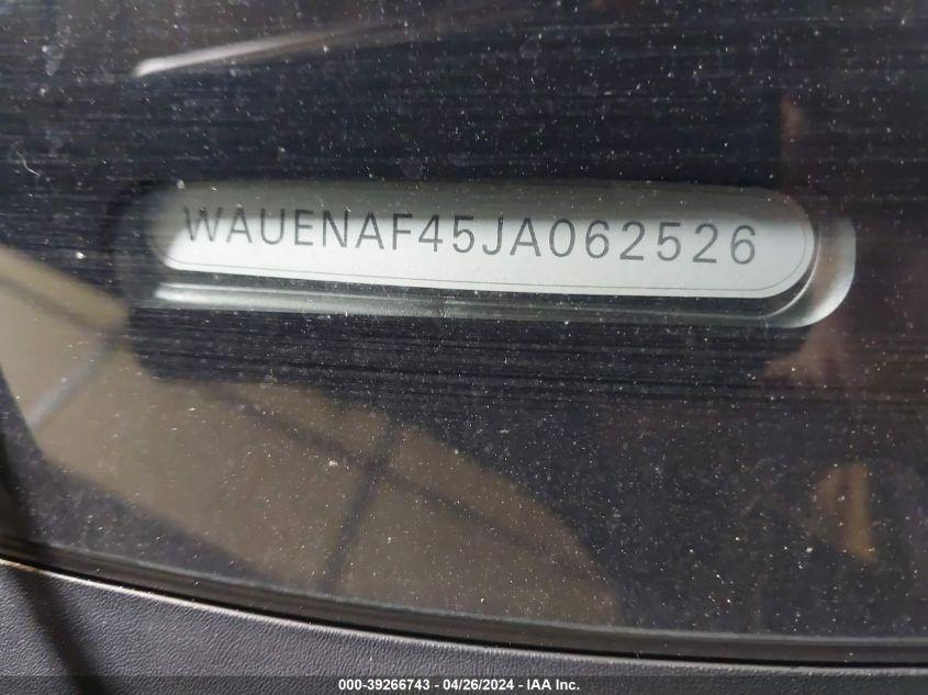 AUDI A4 2.0T PREMIUM/2.0T TECH PREMIUM 2018