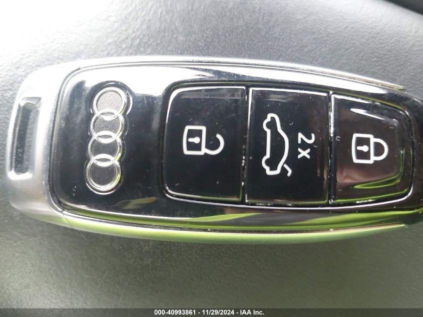 AUDI A8 L 55 TFSI QUATTRO TIPTRONIC 2022